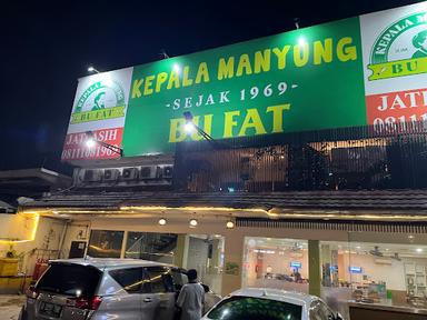 KEPALA MANYUNG BU FAT KOTA WISATA CIBUBUR