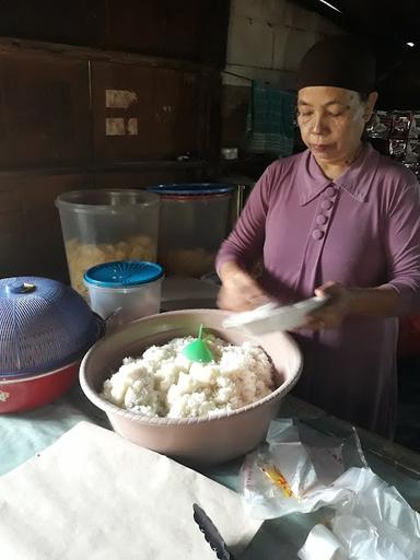 NASI UDUK EMA GAUL