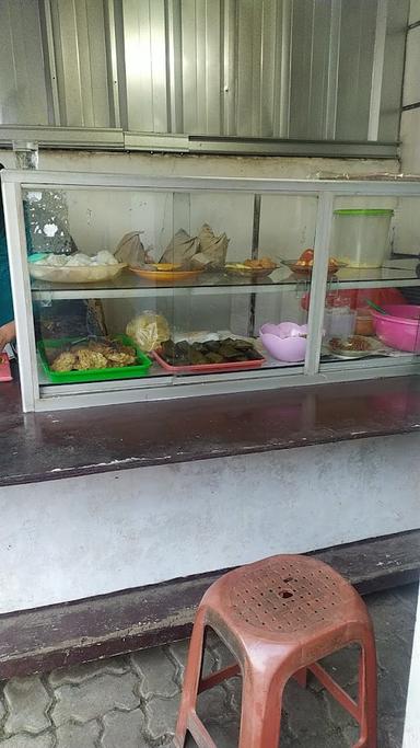 NASI UDUK NGAPAK UMI FATIMAH