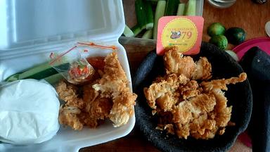 AYAM KENTUCKY 79