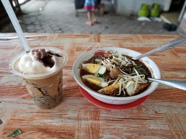 WARUNG BAKSO KHEISYA & NOVA