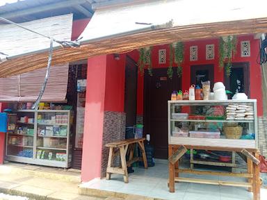 WARUNG POJOK ELLA