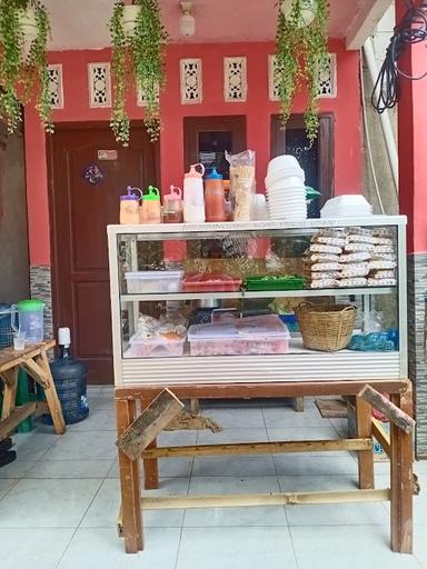 WARUNG POJOK ELLA