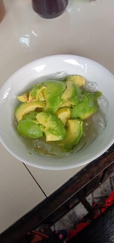 SOP BUAH CIPTA RASA CIREBON