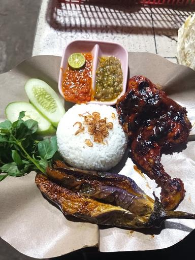 AYAM BAKAR SAMBAL BAWEL