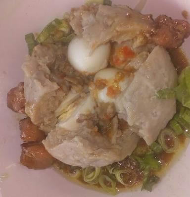 MIE AYAM MAS BAWON