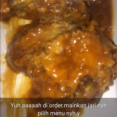 SEBLAK CEKER DAN AYAM PENYET WAROENG BU ENDANG