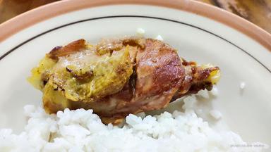 AYAM OPOR BU SAUDAH