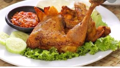 CHICKEN GEPREK WARUNG BAROKAH