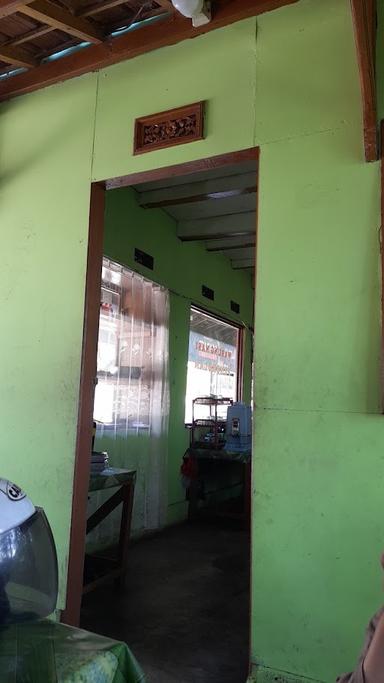 WARUNG NASI PENGKOLAN