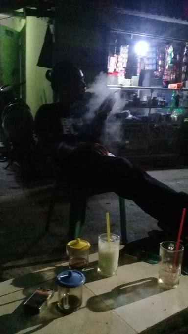 WARUNG BU IDA BUYUT