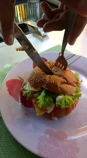 BURGER MANA LAGI