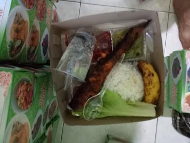 RUMAH MAKAN AJO