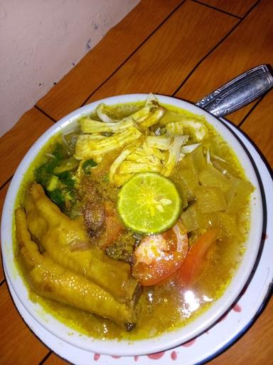 WARUNG SOTO AYAM & MIE AYAM