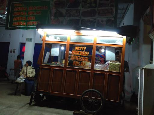 ROTI BAKAR CIREMAI RAYA