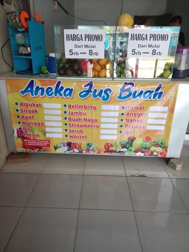 ANEKA JUS BUAH SEGAR DAUS