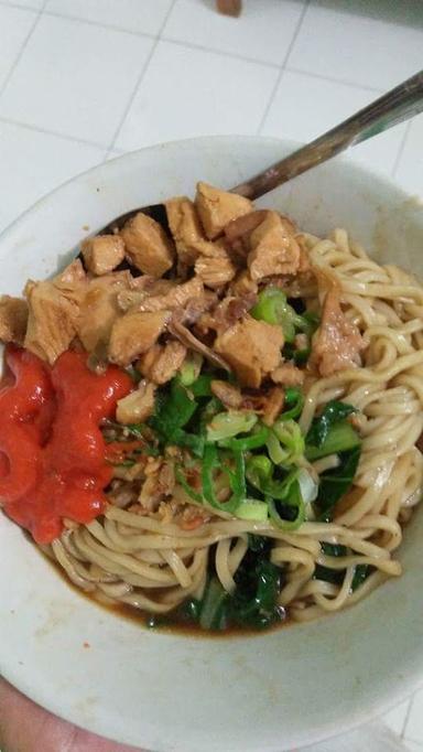 MIE AYAM BASO KEDAI 188