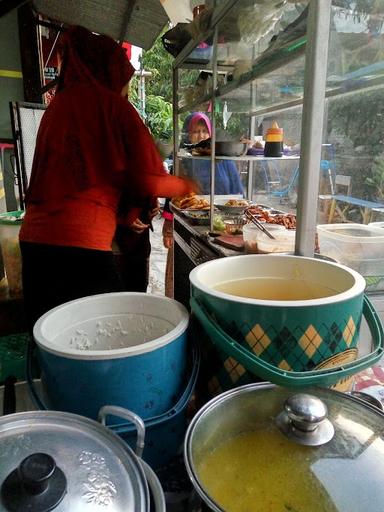 WARUNG NASI IBU ROSITA