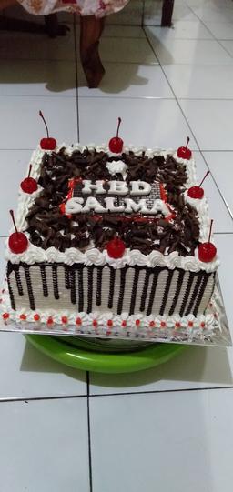 Photo's Toko Kue Rossa Donat And Cake