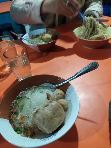 MIE BASO KOTAK