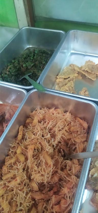 WARUNG NASI PAK ENJUM