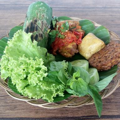 WARUNG NASI SUNDA IBU NUR