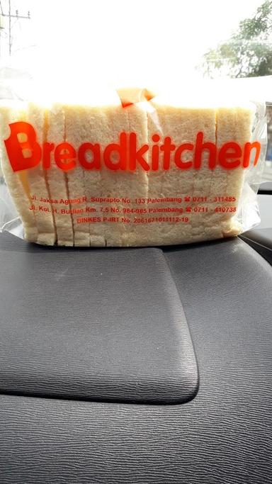 BREAD KITCHEN