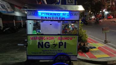 PAKDE JUS PINANG