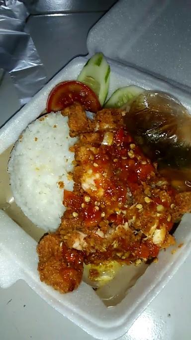 AINI CHICKEN & CRISPY