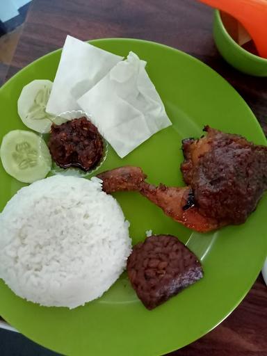 AYAM BAKAR RAJAWALI BUKIT