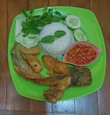 AYAM GEPREK KAPTEN 2  ABAH EMAK 