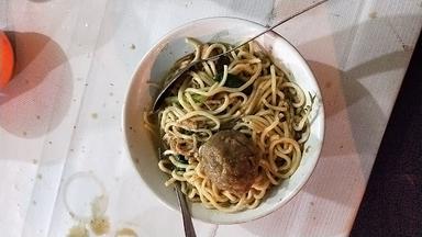 BAKSO SETAN & MIE AYAM CEKER