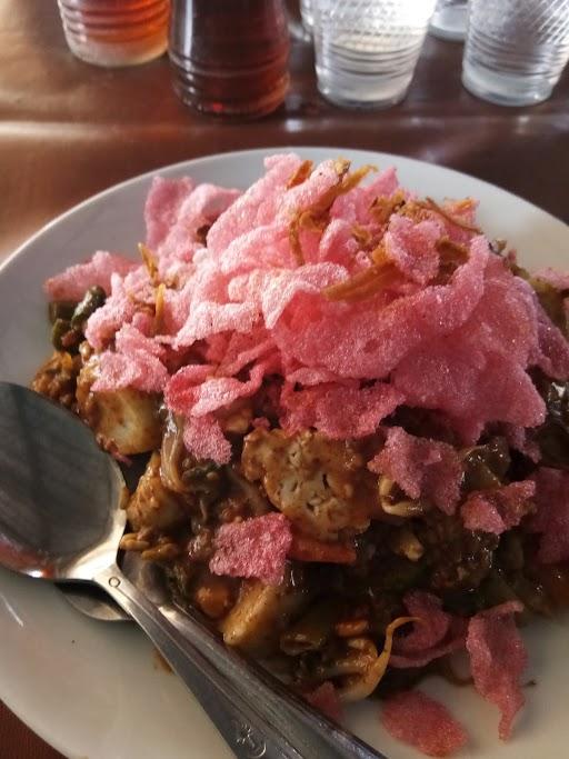 GADO GADO & RUJAK BU RATIN