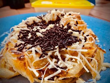 MARTABAK KARI RANSS CELENTANG