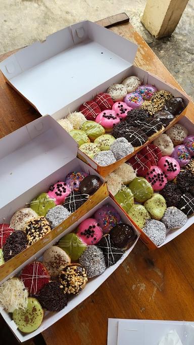 MINI'S DOUGHNUTS ( MINI DONUT)