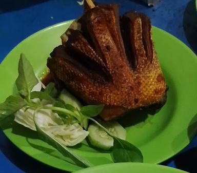 PECEL LELE MAS ALVIN