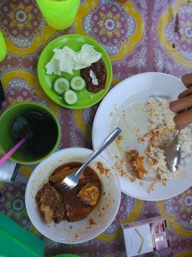 PINDANG MUARA KUANG ( SIANG ) NASI GORENG DAN PECEL LELE ( MALAM )