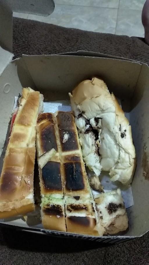 ROTI BAKAR KOMLIT BANDUNG BERKAH