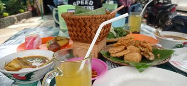 RUMAH MAKAN PINDANG KURNIA