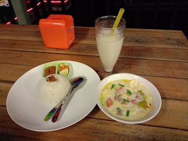 KAFE TENTARA MUSI SEKANAK PALEMBANG