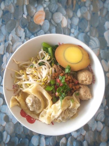 MIE PANGSIT AANG