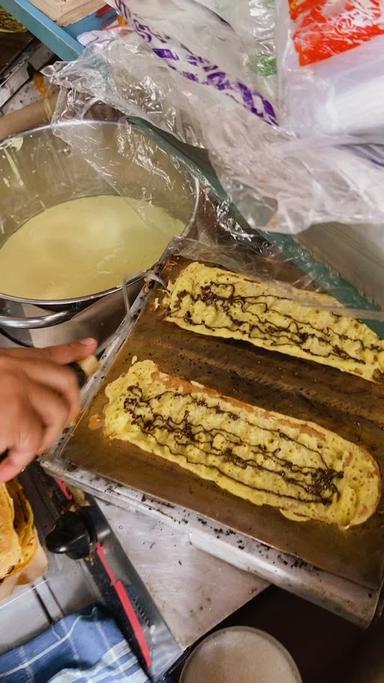 KUE PANCONG LAPANGAN HATTA