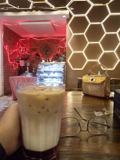 LETKIS'S COFFE AND RESTO