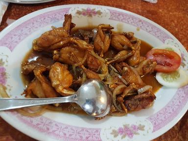RUMAH MAKAN PERMATASARI CHINESE FOOD & STEAK