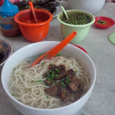 SEDAP RASA ON LOK NOODLE HOUSE