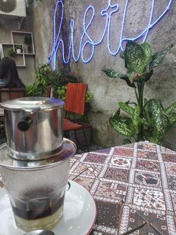 Photo's Agam Pisan Coffee Roasters