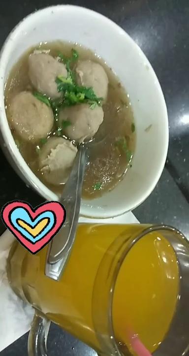 BAKSO LAPANGAN TEMBAK SENAYAN JAKARTA