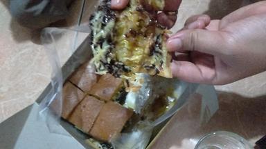 SUPER MARTABAK BANGKA PULAU MAS-KING