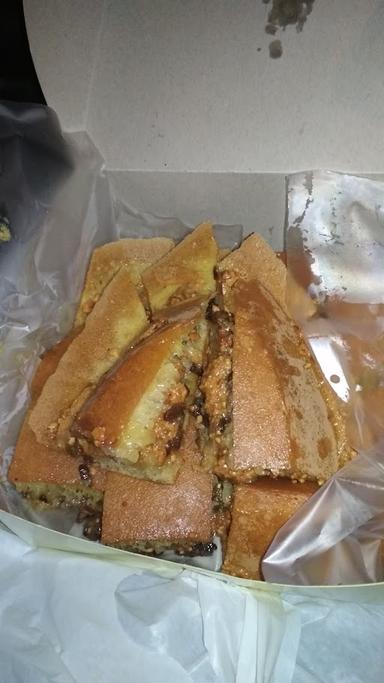 SUPER MARTABAK BANGKA PULAU MAS-KING