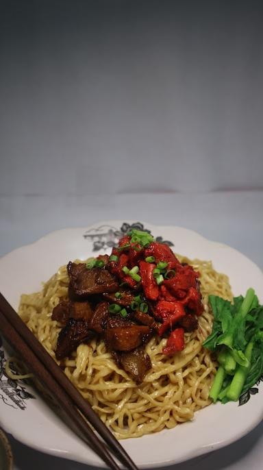 MIE PANGSIT AKHENG